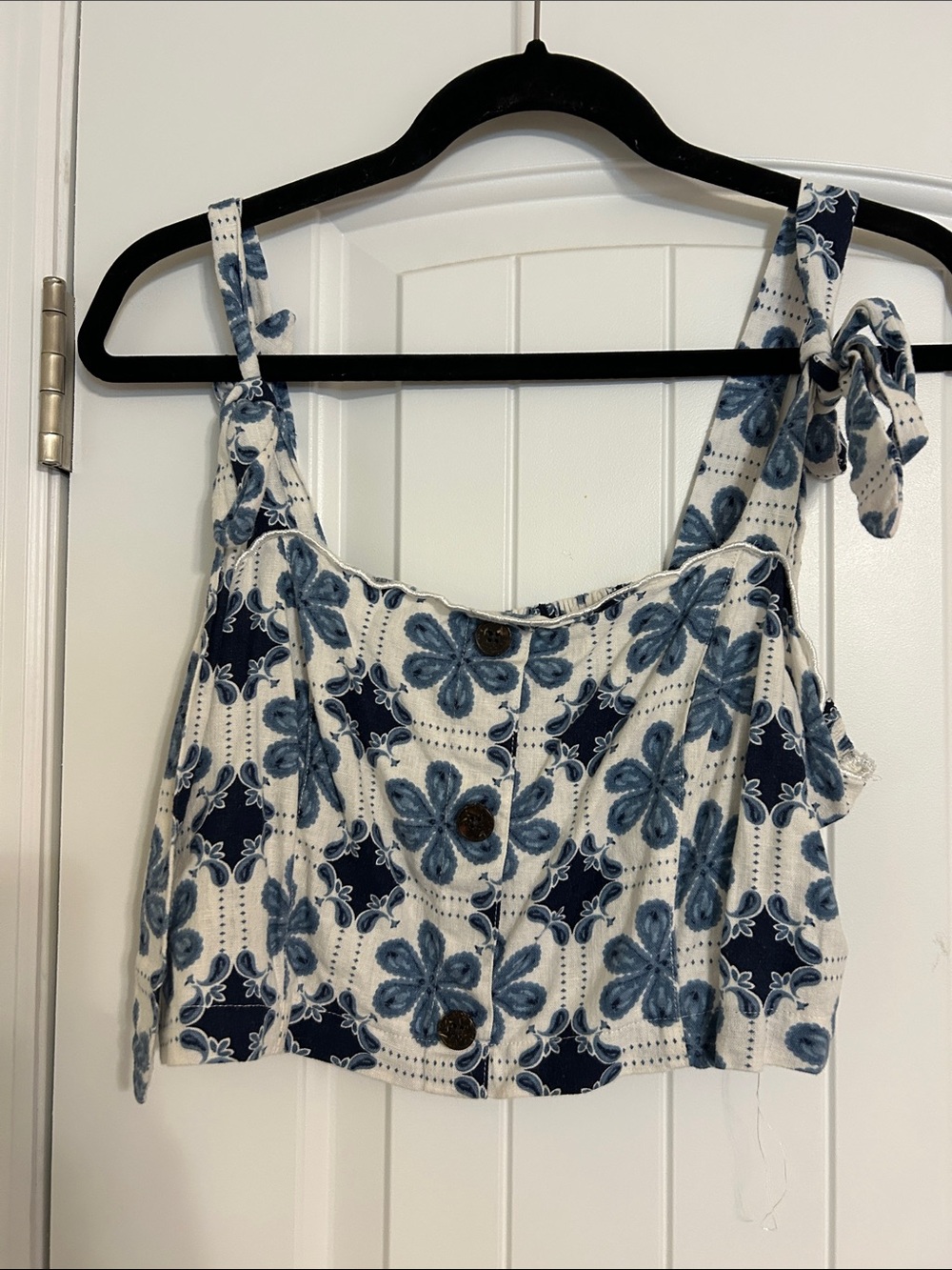 Agua Bendita x Target Navy and White Floral Tie-Shoulder Crop Top